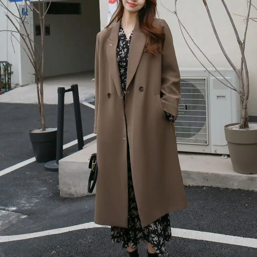 SuperAen Khaki Windbreaker Coat Women Autumn 2023 New Korean Style Long Street Trench Coat
SuperAen Khaki Windbreaker Coat Women Autumn 2023 New Korean Style Long Street Trench Coat
