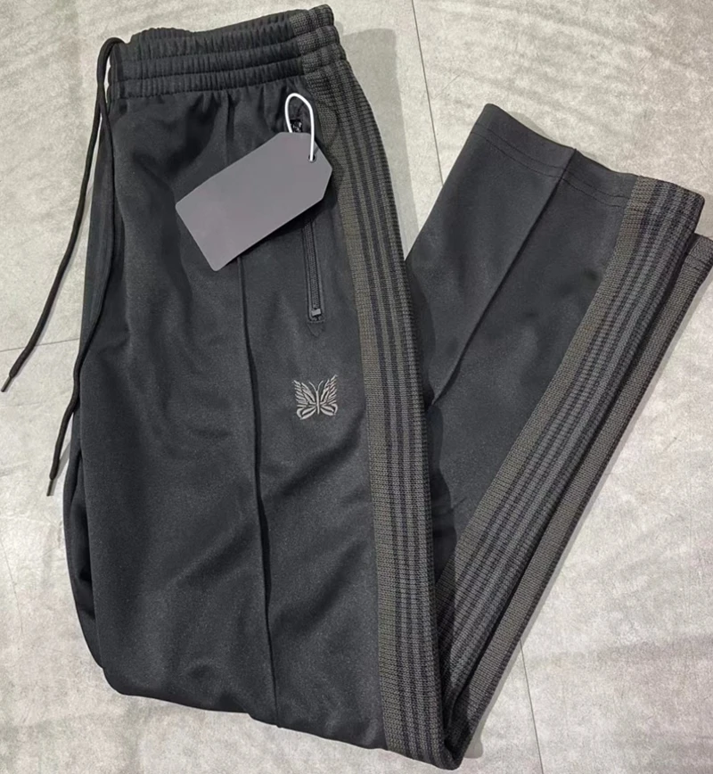Men Women 1:1 High Quality Embroidered Butterfly Needles Track Pants Straight AWGE Trousers All Black Needles Pants y2k
Men Women 1:1 High Quality Embroidered Butterfly Needles Track Pants Straight AWGE Trousers All Black Needles Pants y2k