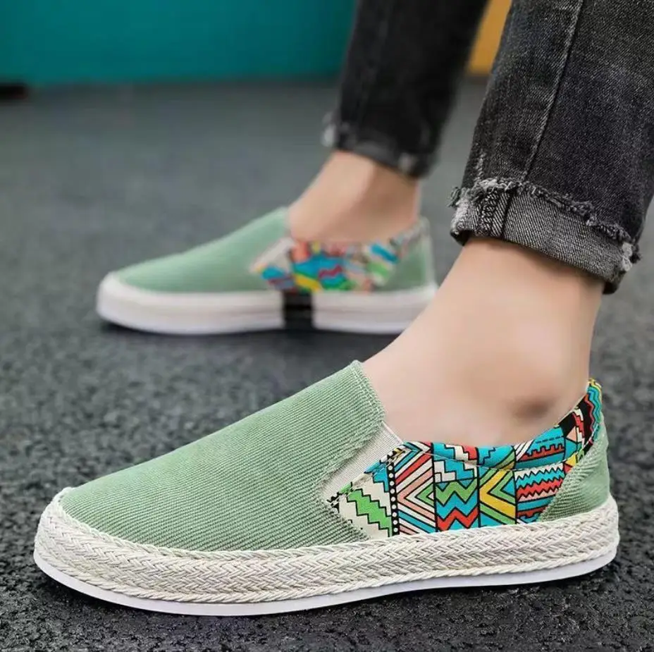 Men Sneakers Summer Breathable 2023 New Trend Men Casual Shoes Canvas One Pedal Casual All-match Men Flats
Men Sneakers Summer Breathable 2023 New Trend Men Casual Shoes Canvas One Pedal Casual All-match Men Flats