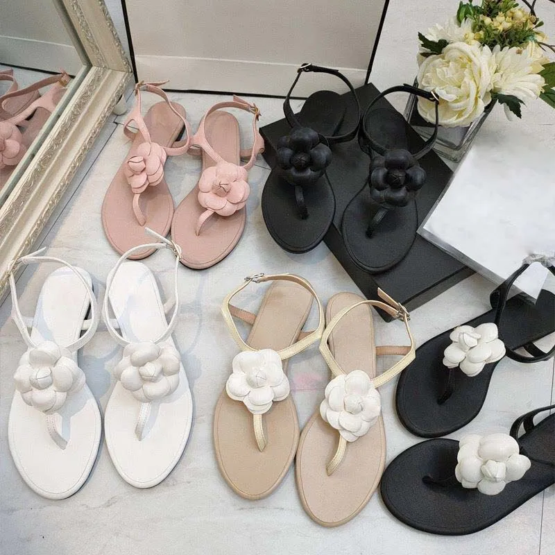 UVRCOS Fashion Leather Flowers Flat Sandals Summer Flip-flops Sexy Beach Wearings Gladiator Sandals White Black Pink
UVRCOS Fashion Leather Flowers Flat Sandals Summer Flip-flops Sexy Beach Wearings Gladiator Sandals White Black Pink