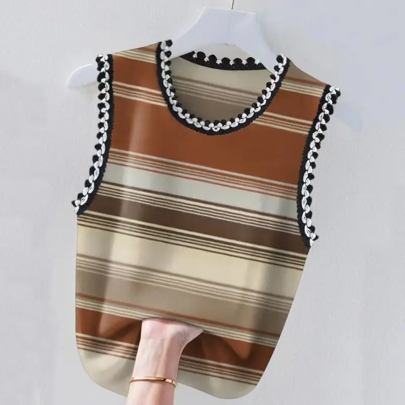 2024 New Summer Office Lady Loose Casual Retro Bohemian Elegant Fashion Tank Top for Women Striped O Neck Sleeveless Chic Tops
2024 New Summer Office Lady Loose Casual Retro Bohemian Elegant Fashion Tank Top for Women Striped O Neck Sleeveless Chic Tops