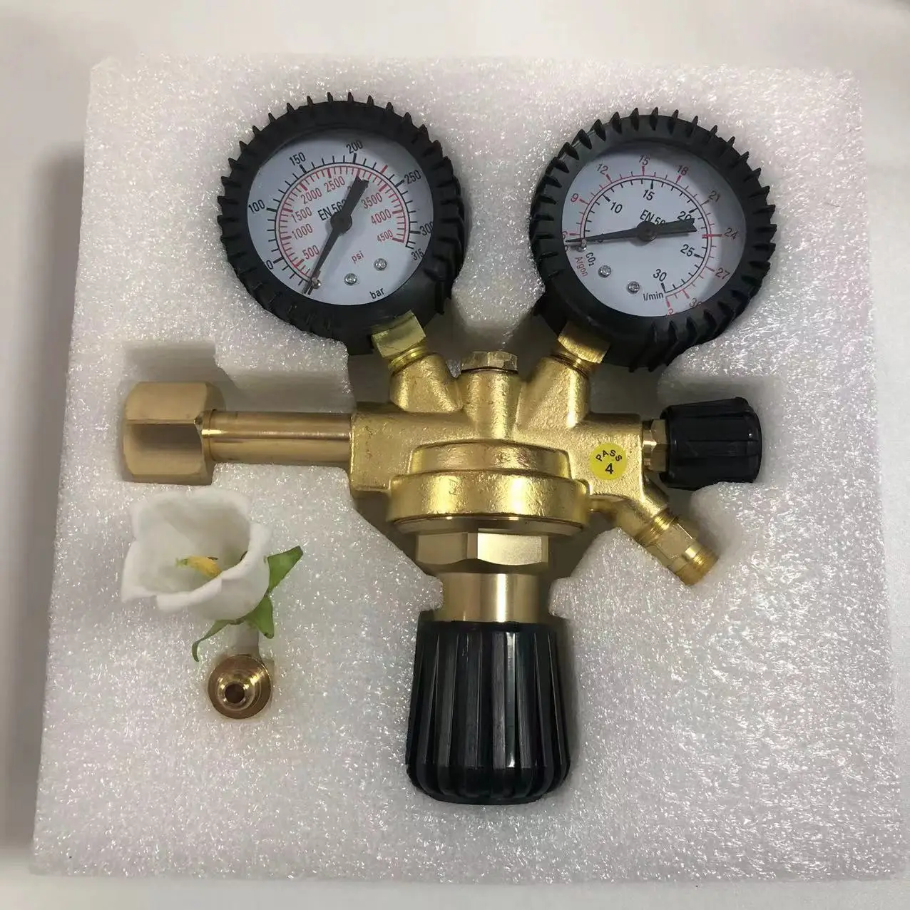 Argon/CO2 All Copper European Argon Aas Meter Carbon Dioxide Meter Pressure Reducer Argon Arc Welding Machine Pressure Reducer
Argon/CO2 All Copper European Argon Aas Meter Carbon Dioxide Meter Pressure Reducer Argon Arc Welding Machine Pressure Reducer