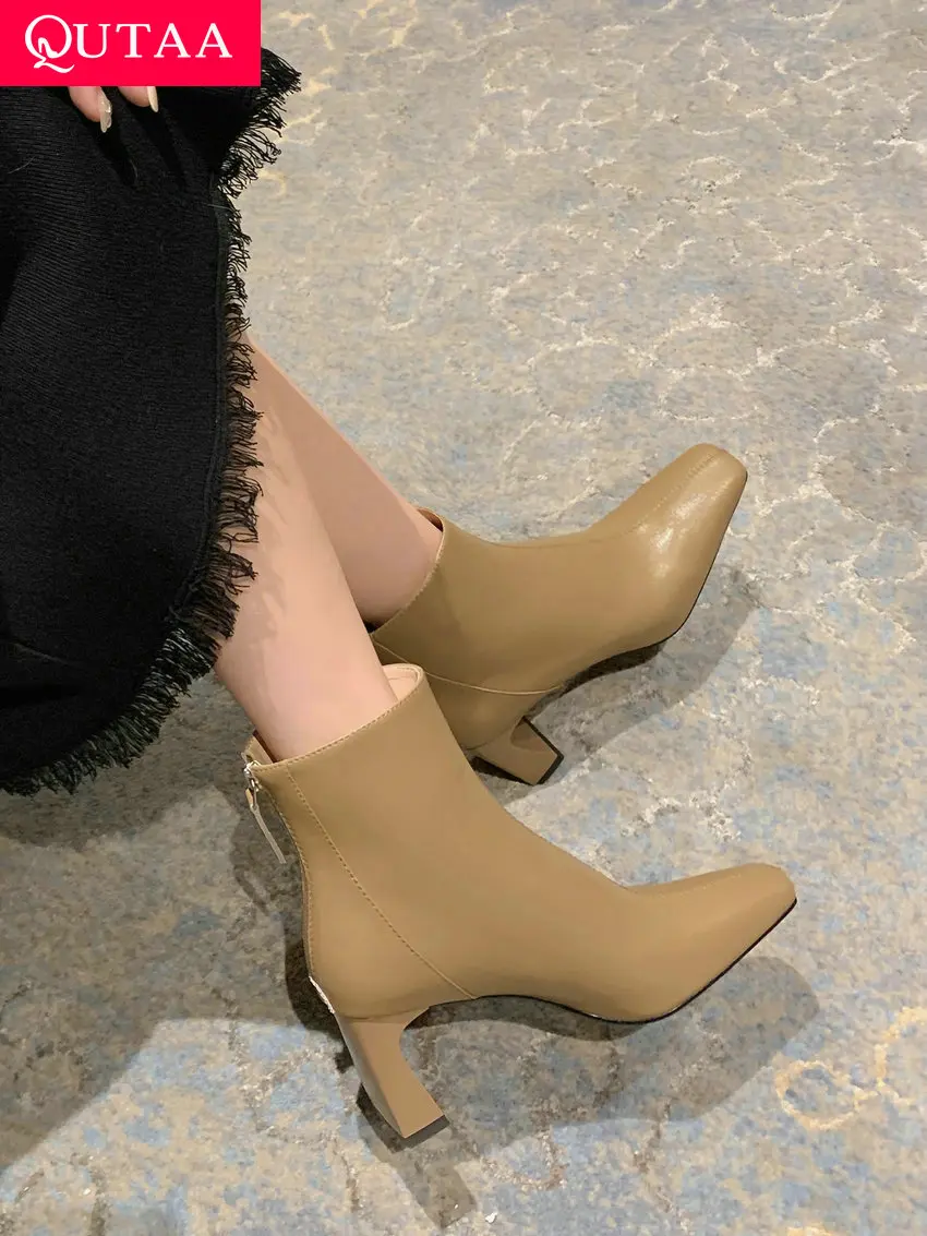 QUTAA 2023 Women's Platform Boots Black Motorcycle Boots with Zipper Block High Heel Genuine Leather Ankle Boots Size 34-41
QUTAA 2023 Women's Platform Boots Black Motorcycle Boots with Zipper Block High Heel Genuine Leather Ankle Boots Size 34-41
