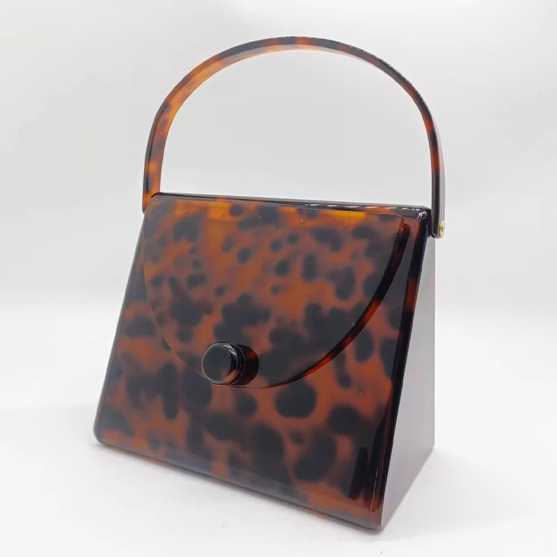 

Pearlescent Vintage Leopard Print Acrylic Box Bag Tortoiseshell Simple Square Dinner Bag Clutch Purse For Woman Wedding Or Party