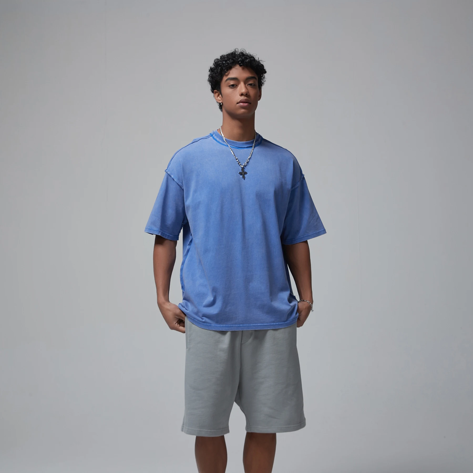 2024 Summer New Washed Oversized Tshirt Worn Out Retro Distressed Tee Raw Edge Men's Cotton Short Sleeved Tie Dyeing T-shirt
2024 Summer New Washed Oversized Tshirt Worn Out Retro Distressed Tee Raw Edge Men's Cotton Short Sleeved Tie Dyeing T-shirt