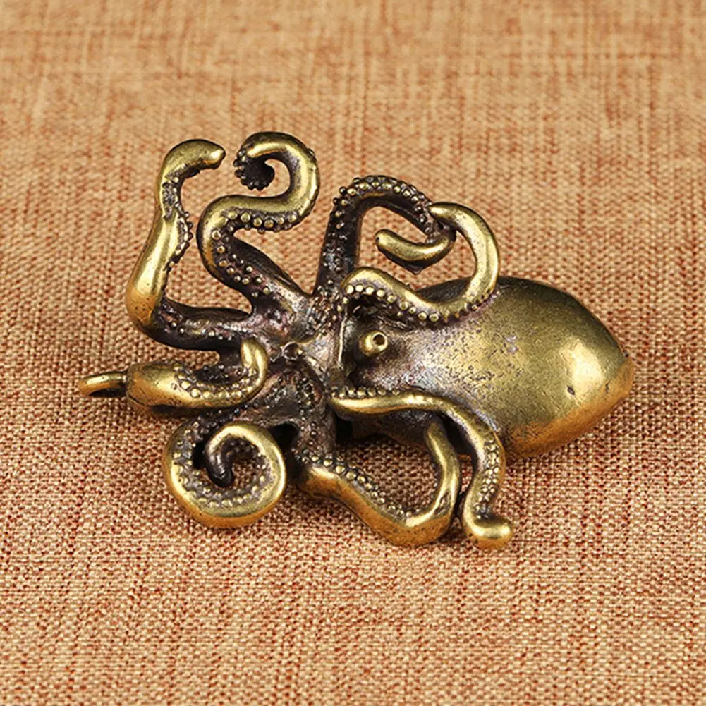 1pcs Solid Brass Octopus Figurine Miniature Statue Decoration Ornament Animal Figurines For Home Office Pendant Decoration
1pcs Solid Brass Octopus Figurine Miniature Statue Decoration Ornament Animal Figurines For Home Office Pendant Decoration