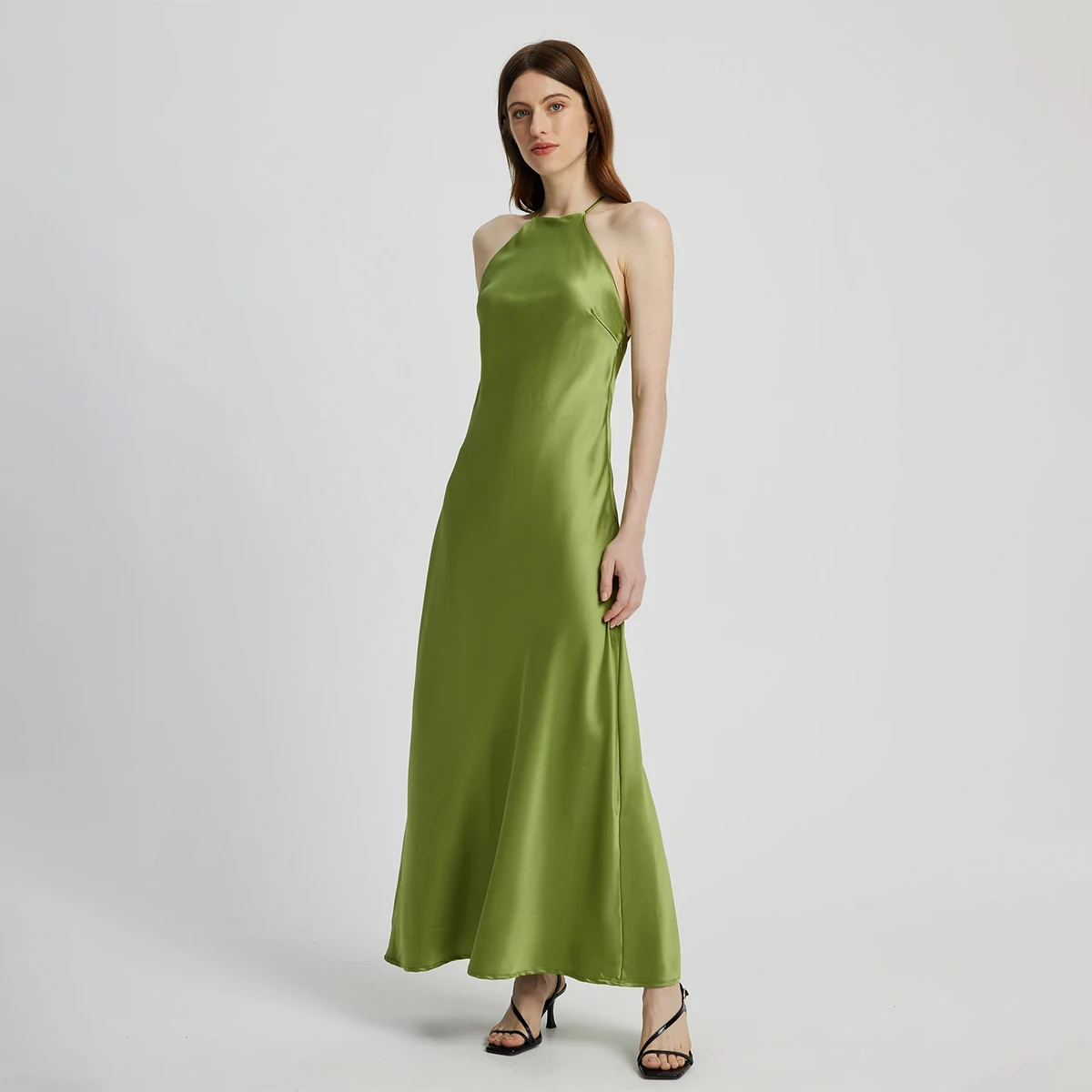 Vintage Sparkle Satin Formal Dress Sexy Halter Backless Green Softness Evening Gowns Shiny Coktail Party Robes Liso de seda
Vintage Sparkle Satin Formal Dress Sexy Halter Backless Green Softness Evening Gowns Shiny Coktail Party Robes Liso de seda