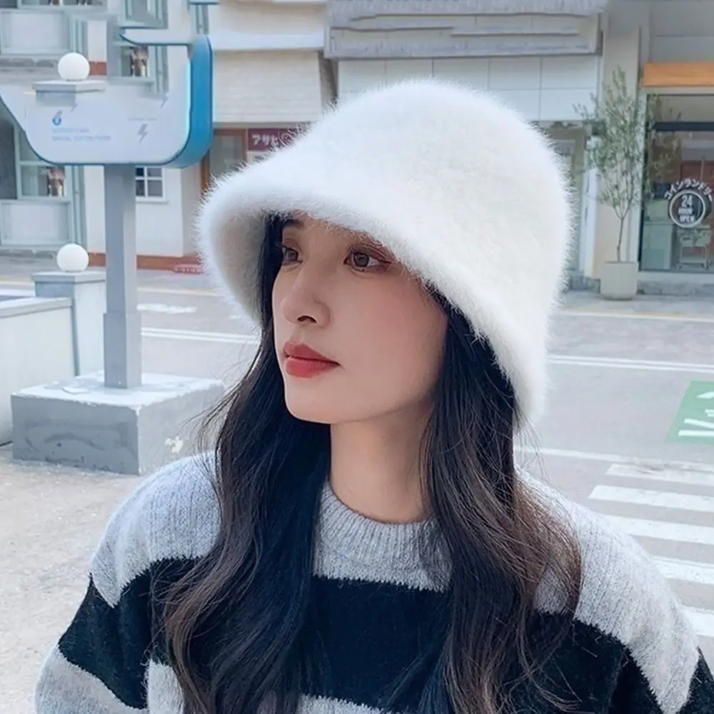 Foldable Bucket Hat Portable Rabbit Fur Winter Fisherman Cap Casual Outdoor Sunscreen Sun Cap Women
Foldable Bucket Hat Portable Rabbit Fur Winter Fisherman Cap Casual Outdoor Sunscreen Sun Cap Women