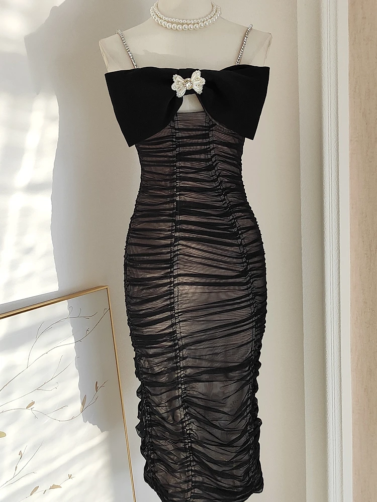 French Style Socialite Design Hollow Jeweled Bow Dress Fashion Mesh Sexy Strap Slim Fit Hip-Wrapped Gown Dress for Women
French Style Socialite Design Hollow Jeweled Bow Dress Fashion Mesh Sexy Strap Slim Fit Hip-Wrapped Gown Dress for Women