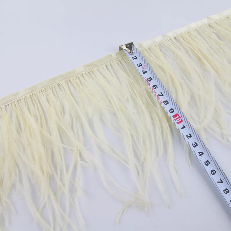New 10 Meters Beige Dyed Ostrich Feather Trim Fringe Feather Ribbon 10-15CM/4-6Inch Width Sewing Crafts Costumes Decoration Diy
New 10 Meters Beige Dyed Ostrich Feather Trim Fringe Feather Ribbon 10-15CM/4-6Inch Width Sewing Crafts Costumes Decoration Diy