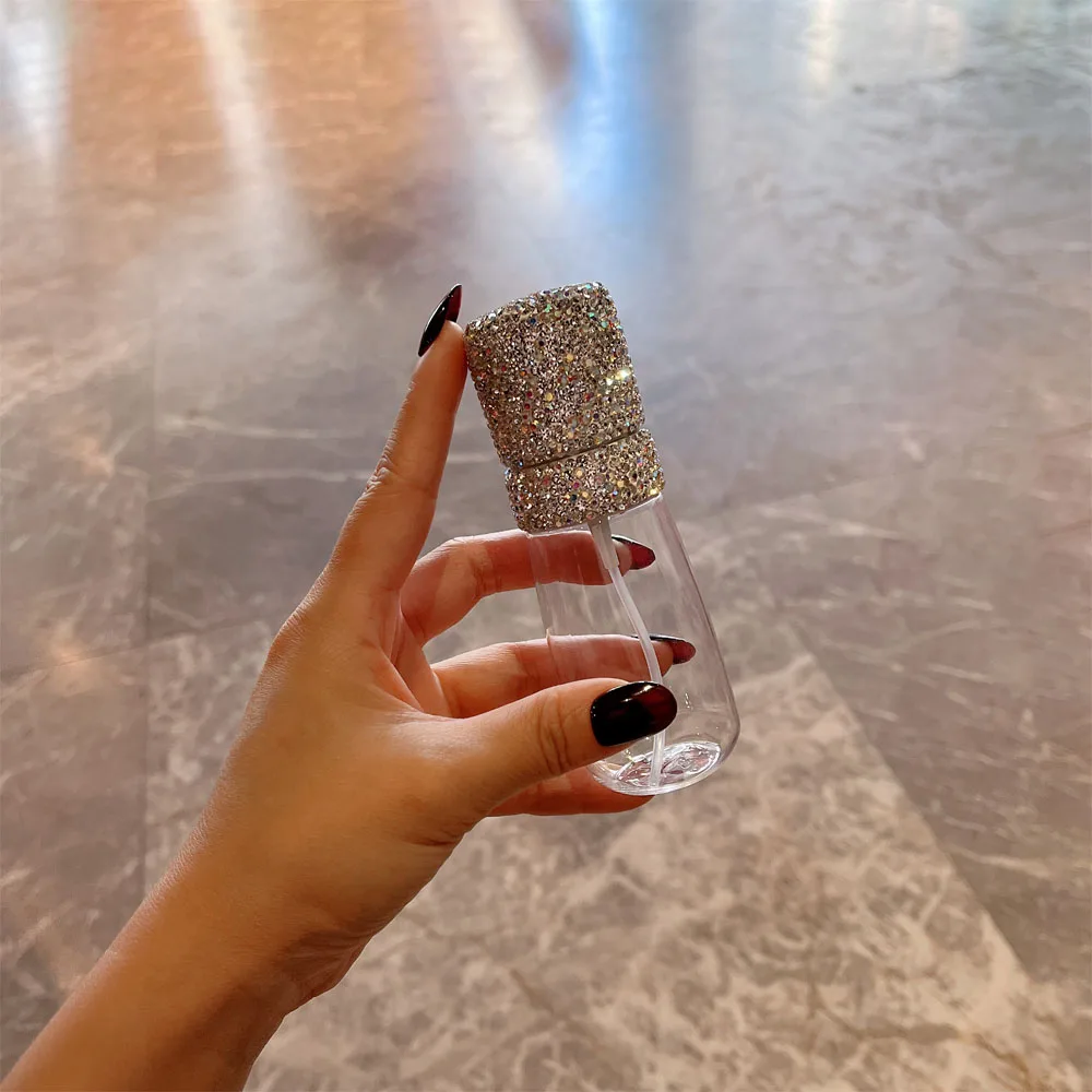Portable Plastic Spray Bottle, Cosmetic Bottle, Mini Sprayer, Refillable Sprayer, Handmade Rhinestone, Travel, 60ml, 2Pcs
Portable Plastic Spray Bottle, Cosmetic Bottle, Mini Sprayer, Refillable Sprayer, Handmade Rhinestone, Travel, 60ml, 2Pcs