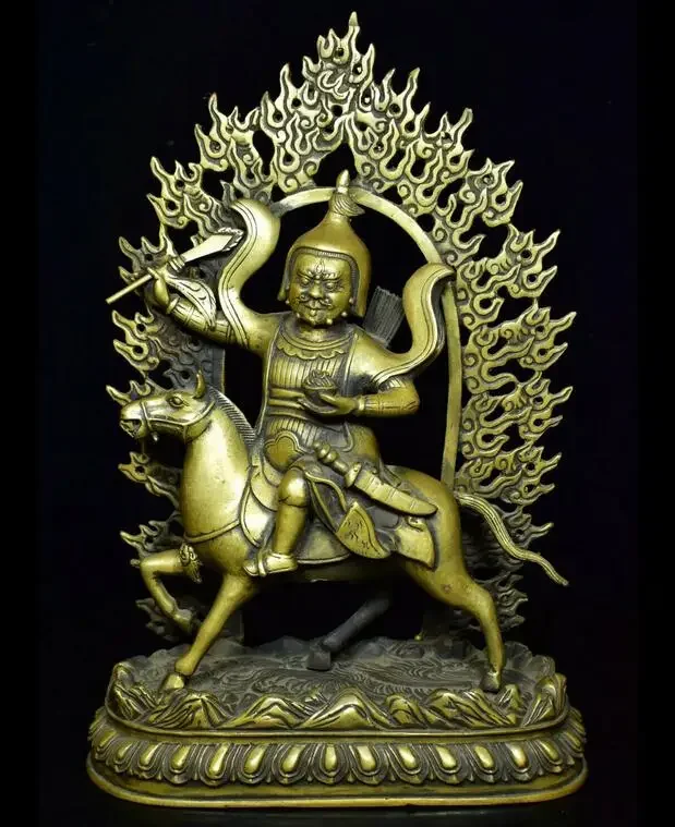 Тибетская буддистская перегородка, Дальняя вышивка, падение Singa Pelindung Dewa Patung Buddha
Тибетская буддистская перегородка, Дальняя вышивка, падение Singa Pelindung Dewa Patung Buddha