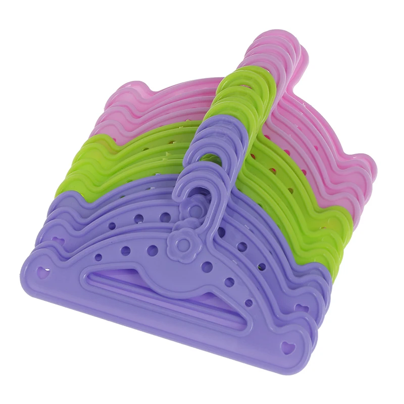 5Pcs/Lot Dolls Accessories Mini Pink Purple Wardrobe Dollhouse Dress Clothes Plastic Hangers for Doll Kid Toy
5Pcs/Lot Dolls Accessories Mini Pink Purple Wardrobe Dollhouse Dress Clothes Plastic Hangers for Doll Kid Toy