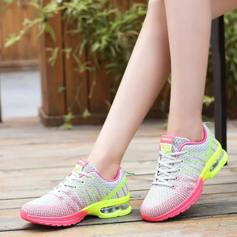 Spring High Quality Cushioning Running Shoes Women Breathable Autumn Athletics Casual Sneaker Ladies Non-slip Sport Walking Shoe
Spring High Quality Cushioning Running Shoes Women Breathable Autumn Athletics Casual Sneaker Ladies Non-slip Sport Walking Shoe