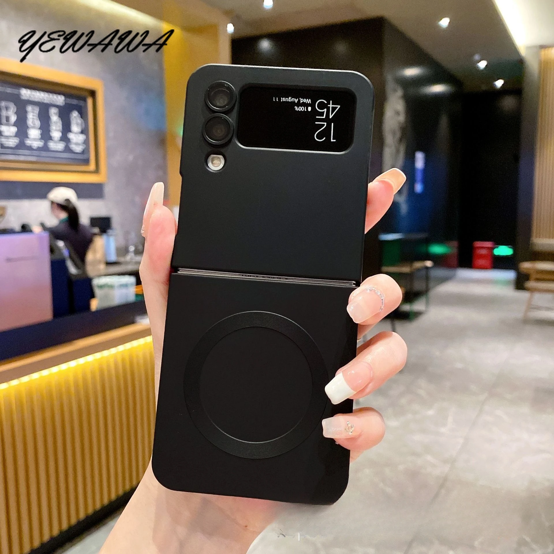Folding Magnetic Suction Phone Case for Magsafe Full Package Anti Drop Protective Cover for Samsung Folding Z-FLIP4 Zflip5
Folding Magnetic Suction Phone Case for Magsafe Full Package Anti Drop Protective Cover for Samsung Folding Z-FLIP4 Zflip5