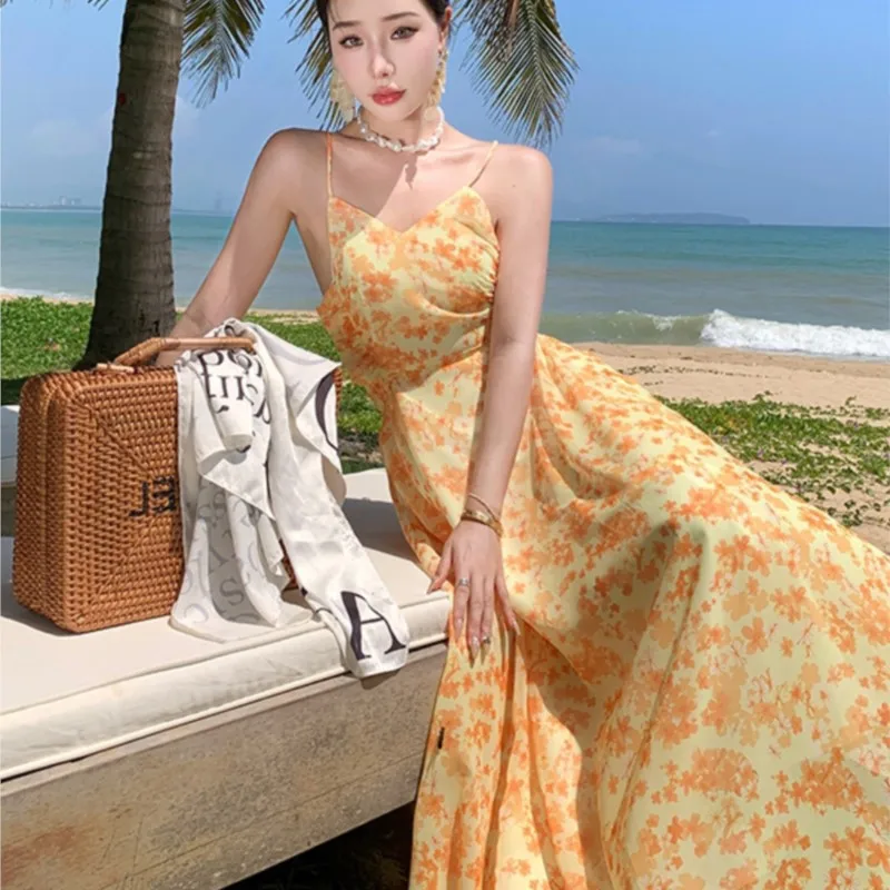 Vacation Seaside Atmosphere Beach Floral Skirt Fitted Waist Backless Strap Dress for Women Summer
Vacation Seaside Atmosphere Beach Floral Skirt Fitted Waist Backless Strap Dress for Women Summer