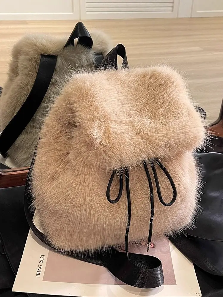 Cute Plush Women's Backpacks Large Capacity Casual Solid Color Versatile Commuting Shoulder Bag Sweet Pink Trendy Girl Handbags
Cute Plush Women's Backpacks Large Capacity Casual Solid Color Versatile Commuting Shoulder Bag Sweet Pink Trendy Girl Handbags