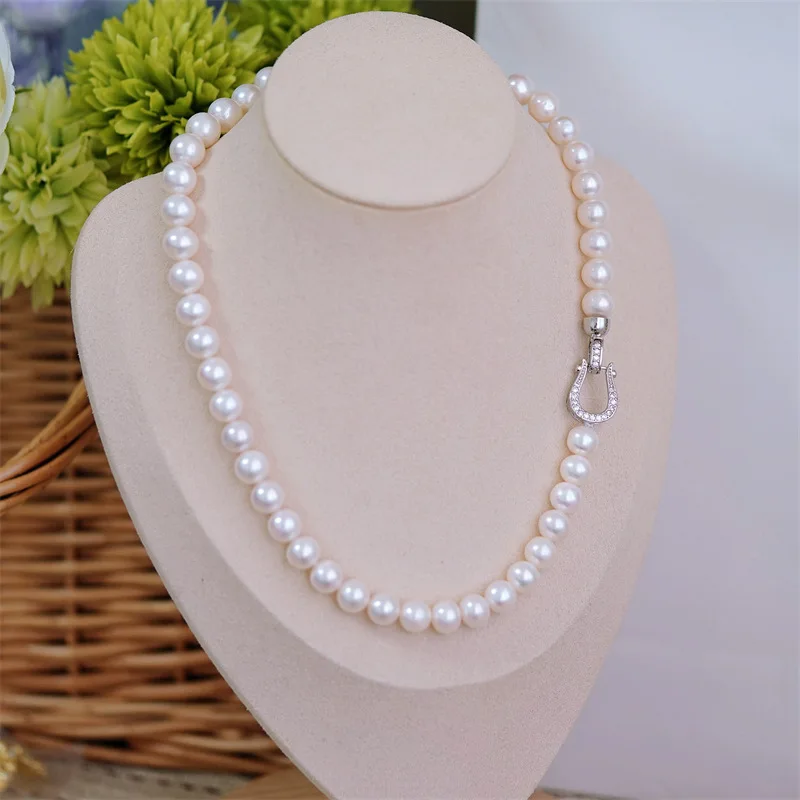 

Gorgeous AAA++ 9-10mm Round Akoya White Natural Pearl Necklace with 925s 18inch