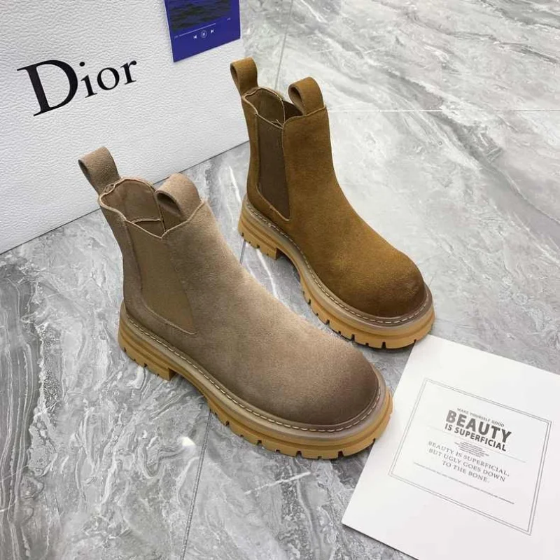 2022 New Fashion Style Women's Boots Women's Casual Boots Fashion Women's Shoes Fashion Versatile Zapatos De Mujer ANKLE
2022 New Fashion Style Women's Boots Women's Casual Boots Fashion Women's Shoes Fashion Versatile Zapatos De Mujer ANKLE