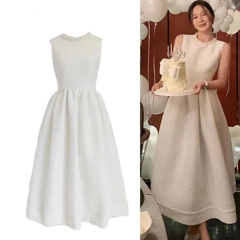 Elegant High Quality Summer Jacquard White Midi Dress New Women Pearls Beaded O Neck Sleeveless Tank Ball Gown Prom Party Dress
Elegant High Quality Summer Jacquard White Midi Dress New Women Pearls Beaded O Neck Sleeveless Tank Ball Gown Prom Party Dress