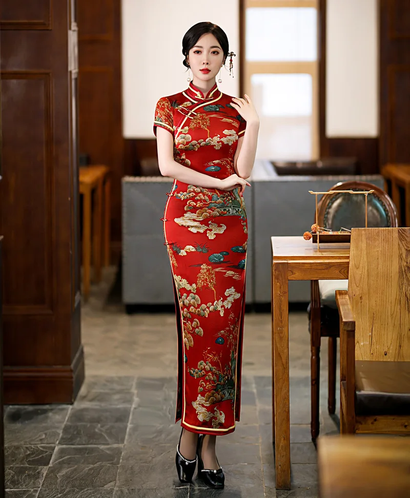 Traditional Mandarin Collar Printed Satin Long Style Qipao Handmade Button Short Sleeve Cheongsam Chinese Women Wedding Dress
Traditional Mandarin Collar Printed Satin Long Style Qipao Handmade Button Short Sleeve Cheongsam Chinese Women Wedding Dress
