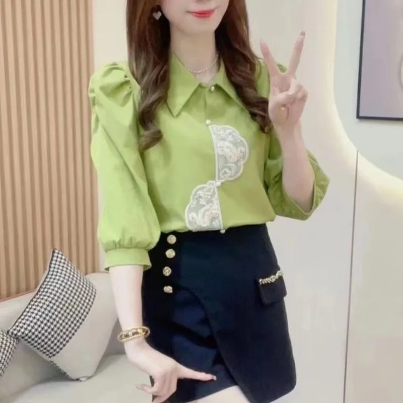 Chinese Style Commute Summer New Blouses Women's Patchwork Embroidery Patchwork Polo Collar Button Ruched Three Quarter Shirts
Chinese Style Commute Summer New Blouses Women's Patchwork Embroidery Patchwork Polo Collar Button Ruched Three Quarter Shirts