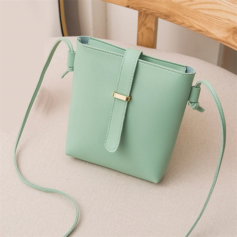 Fashion Crossbody Bags for Women 2024 Simple Style Solid Color Leather Shoulder Bag Ladies Messenger Bag bolso mujer
Fashion Crossbody Bags for Women 2024 Simple Style Solid Color Leather Shoulder Bag Ladies Messenger Bag bolso mujer