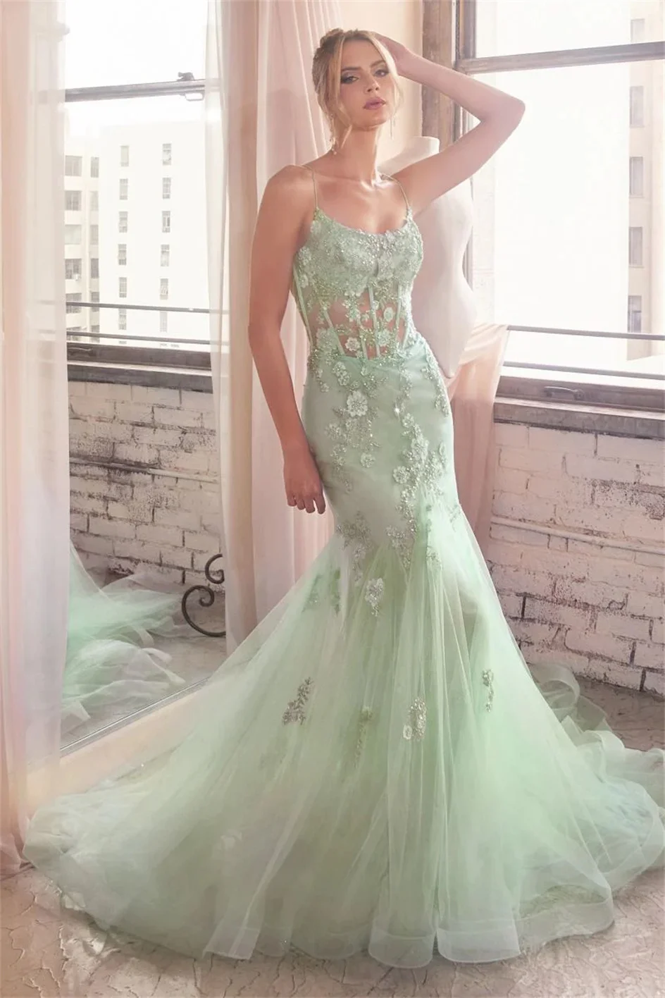 Exiqusite Elegant Mermiad Sleevesless Lace Appliques Backless Dress Prom Spaghetti Strap Party Wedding Formal Evening Gowns
Exiqusite Elegant Mermiad Sleevesless Lace Appliques Backless Dress Prom Spaghetti Strap Party Wedding Formal Evening Gowns