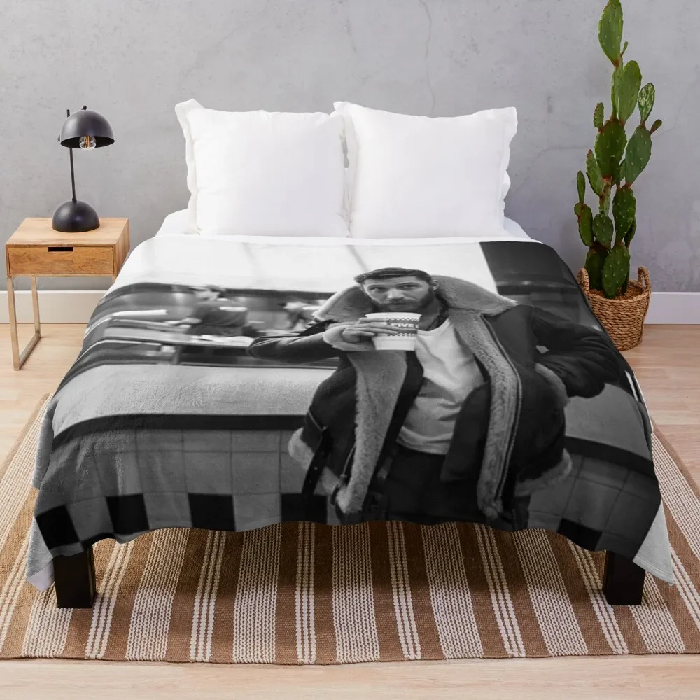 

Набивное одеяло Tom Hardy, набивные одеяла, покрывала для кровати, среда