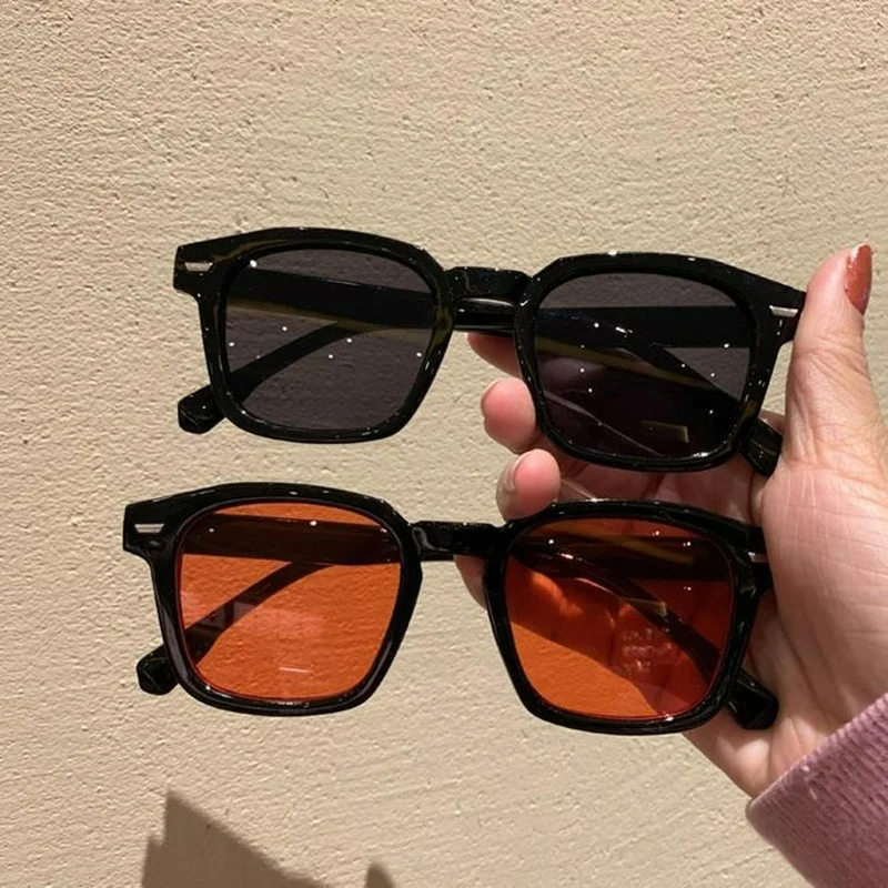 2022 Fashion Luxury Pilot Sunglasses Classic Design Vintage Sunglass Women Driving Square Style Sun Glasses Male Goggle
2022 Fashion Luxury Pilot Sunglasses Classic Design Vintage Sunglass Women Driving Square Style Sun Glasses Male Goggle