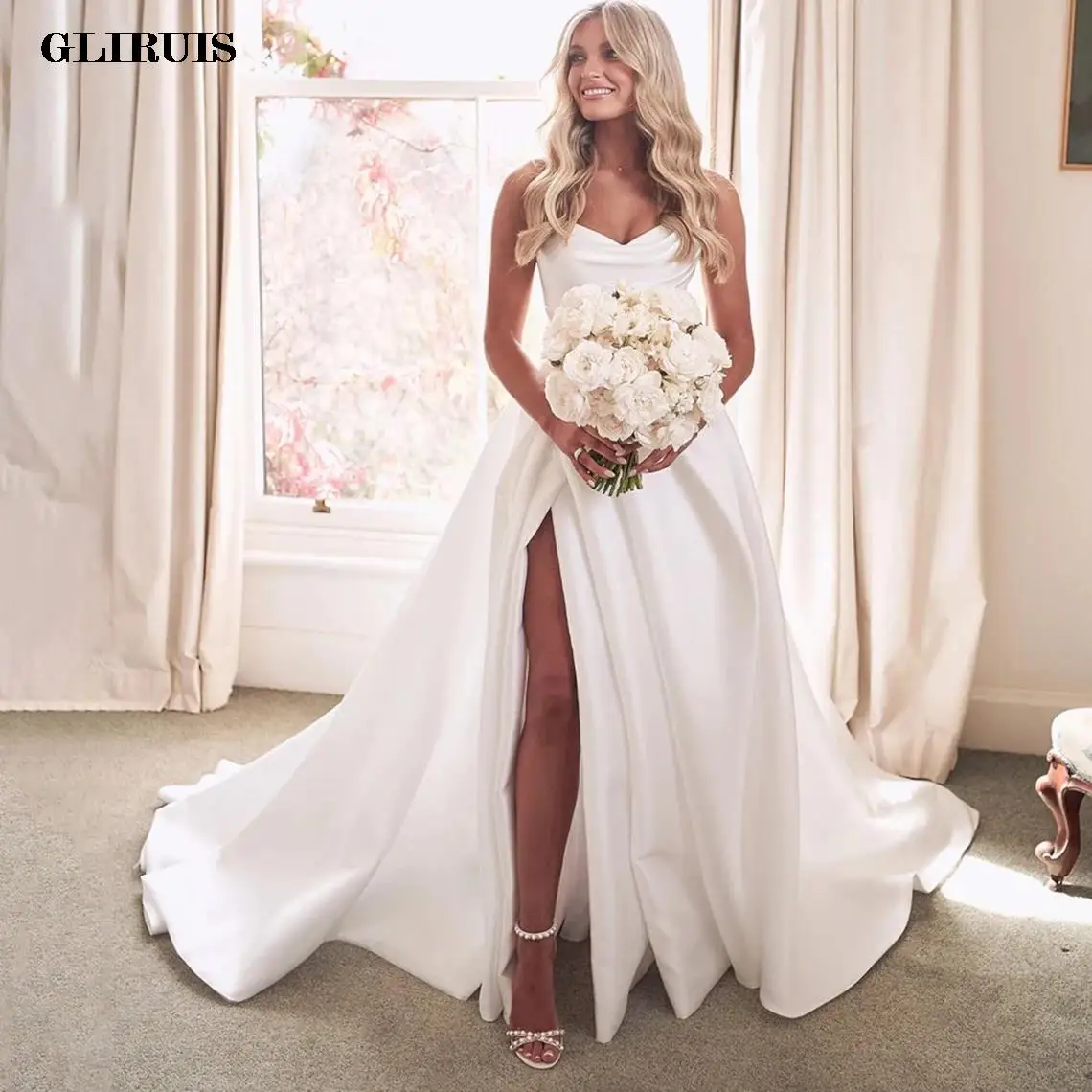 Simple V-Neck Wedding Dresses Sexy Split Spaghetti Straps Button A-Line Satin 2022 Bridal Gowns Vestido De Noiva
Simple V-Neck Wedding Dresses Sexy Split Spaghetti Straps Button A-Line Satin 2022 Bridal Gowns Vestido De Noiva
