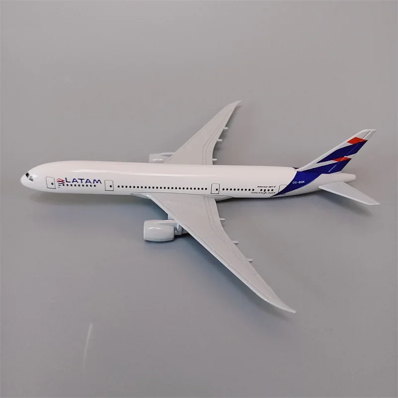 16cm Alloy Metal Chile LAN Air LATAM B787 Airlines Airplane Model LATAM Boeing 787 Airways Plane Model Diecast Aircraft Gifts 
16cm Alloy Metal Chile LAN Air LATAM B787 Airlines Airplane Model LATAM Boeing 787 Airways Plane Model Diecast Aircraft Gifts