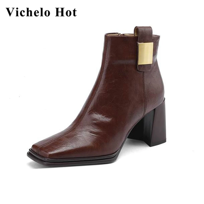 Vichelo Hot Cow Leather Thick High Heels Square Toe Winter Warm Modern Chelsea Boots Zip Metal Fasteners Office Lady Ankle Boots
Vichelo Hot Cow Leather Thick High Heels Square Toe Winter Warm Modern Chelsea Boots Zip Metal Fasteners Office Lady Ankle Boots
