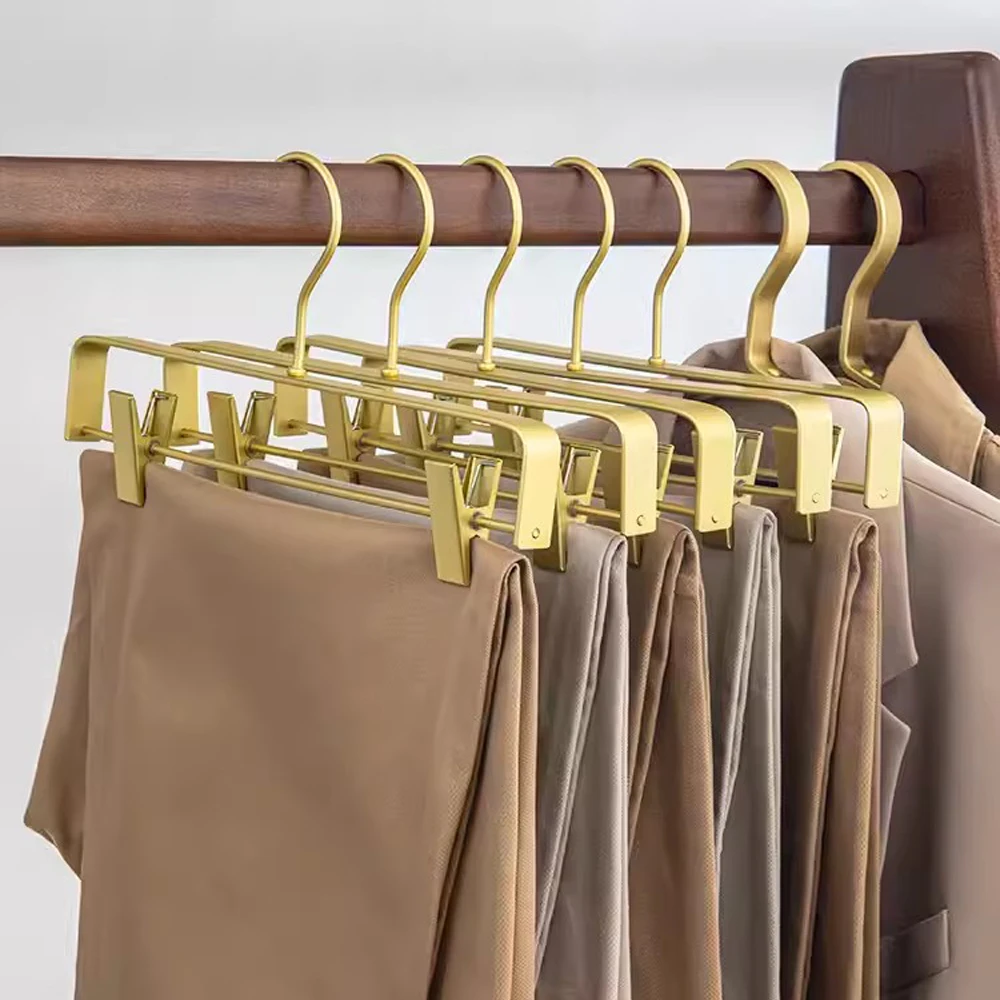 5pcs Trouser Racks Aluminum Alloy Hangers for Pants Socks Skirts Windproof Drying Clips Wardrobe Clothes Storage Space Saver 
5pcs Trouser Racks Aluminum Alloy Hangers for Pants Socks Skirts Windproof Drying Clips Wardrobe Clothes Storage Space Saver