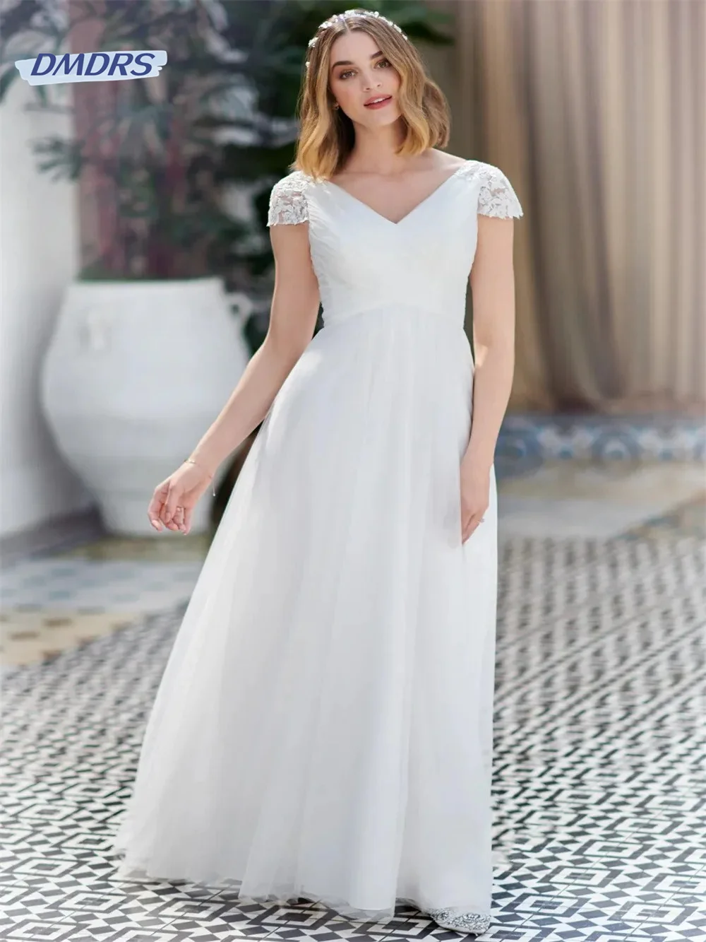 Simple Cap Sleeve V-neck Dress For Bride Classic Lace Floor-length Bridal Gown Elegant Vestidos De Novia
Simple Cap Sleeve V-neck Dress For Bride Classic Lace Floor-length Bridal Gown Elegant Vestidos De Novia