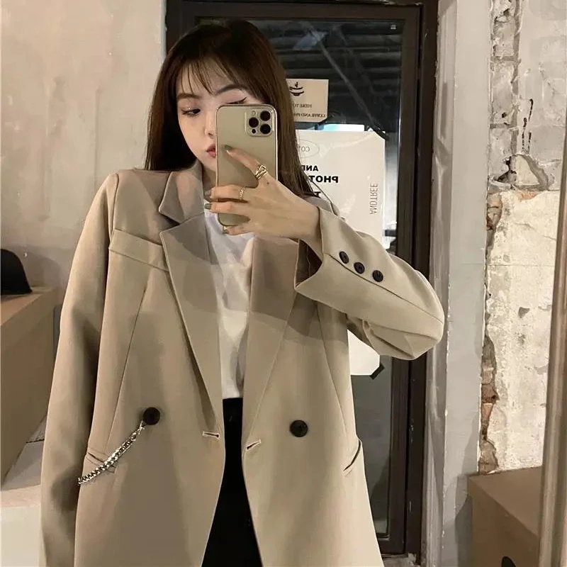 Streetwear Chain Long Sleeve Blazers for Women 2023 Korean Fashion Lapel Loose Coats Woman Chic Solid Color Office Ladies Blazer
Streetwear Chain Long Sleeve Blazers for Women 2023 Korean Fashion Lapel Loose Coats Woman Chic Solid Color Office Ladies Blazer