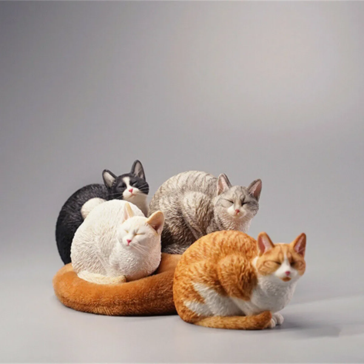 JXK 1/6 Lethargic Cat 2.0 Model Cute Pet Animal Lazy Cat Figure Collector Christmas Decoration Ornaments Adults Kids Gift
JXK 1/6 Lethargic Cat 2.0 Model Cute Pet Animal Lazy Cat Figure Collector Christmas Decoration Ornaments Adults Kids Gift