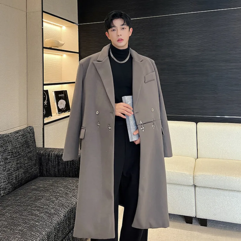 SYUHGFA Trend Men's Woolen Long Coat Korean Style Highend Wool Windbreaker Niche Design Overcoat Autumn Winter Male Clothing
SYUHGFA Trend Men's Woolen Long Coat Korean Style Highend Wool Windbreaker Niche Design Overcoat Autumn Winter Male Clothing