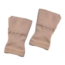 Useful No Deformation Treatment Aid Finger-less Wrist Thumb Support Sleeve Wrist Support Brace Brace Support 1 Pair
Useful No Deformation Treatment Aid Finger-less Wrist Thumb Support Sleeve Wrist Support Brace Brace Support 1 Pair