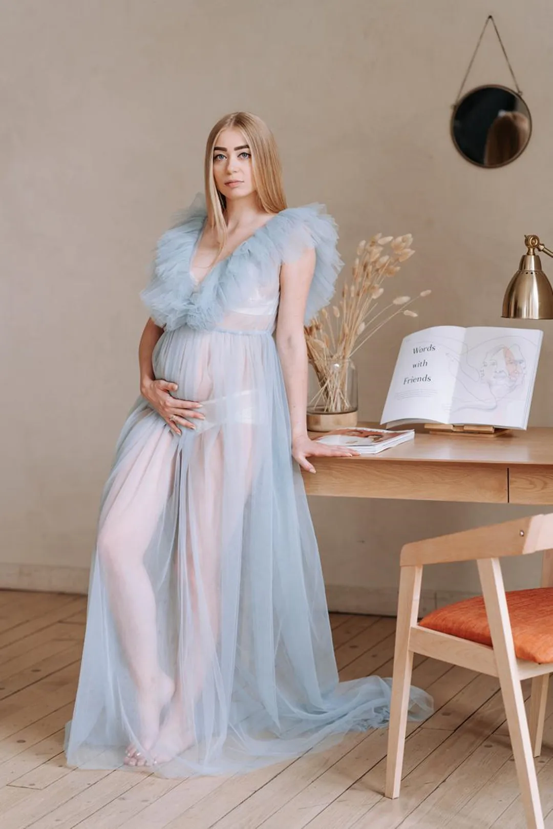 

Pregnant Woman Bathrobe Sexy Wedding Shawl Custom Made Sky Blue Lace Applique Bridal Photo Robe Dressing Gown Maternity Dress