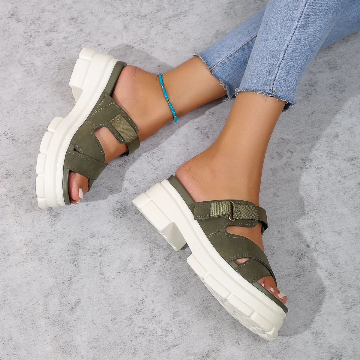 Women Shoes High Heels Sandals Slippers Casual Fashion Summer ArmyGreen Denim Wedge Slippers Sandals Ladies Shoes
Women Shoes High Heels Sandals Slippers Casual Fashion Summer ArmyGreen Denim Wedge Slippers Sandals Ladies Shoes