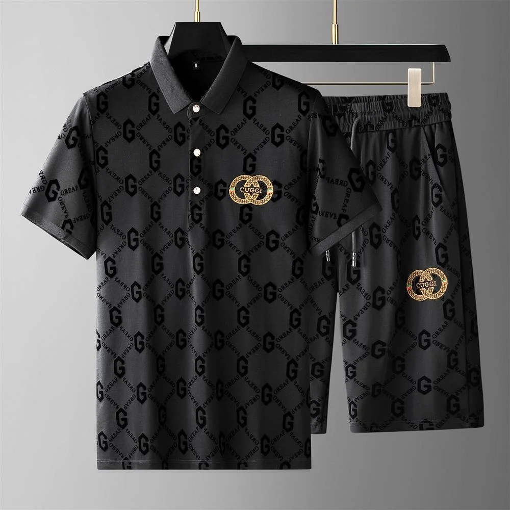 Luxury brand Men's Paul short sleeved POLO shirt two-piece summer flocking embroidery casual five quarter shorts suit men
Luxury brand Men's Paul short sleeved POLO shirt two-piece summer flocking embroidery casual five quarter shorts suit men