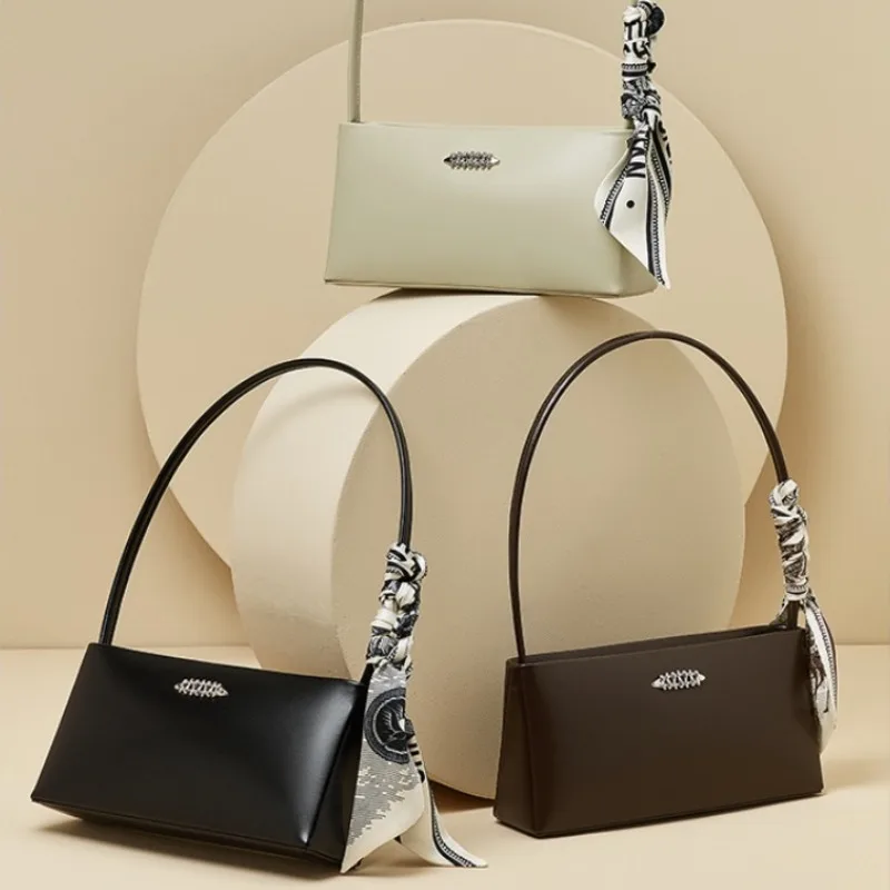 Underarm Exquisite Bags for Women Shoulder Bag Female Advanced Sense Bolsas Feminina Daily Using Bolsos Mujer Square Handbags
Underarm Exquisite Bags for Women Shoulder Bag Female Advanced Sense Bolsas Feminina Daily Using Bolsos Mujer Square Handbags