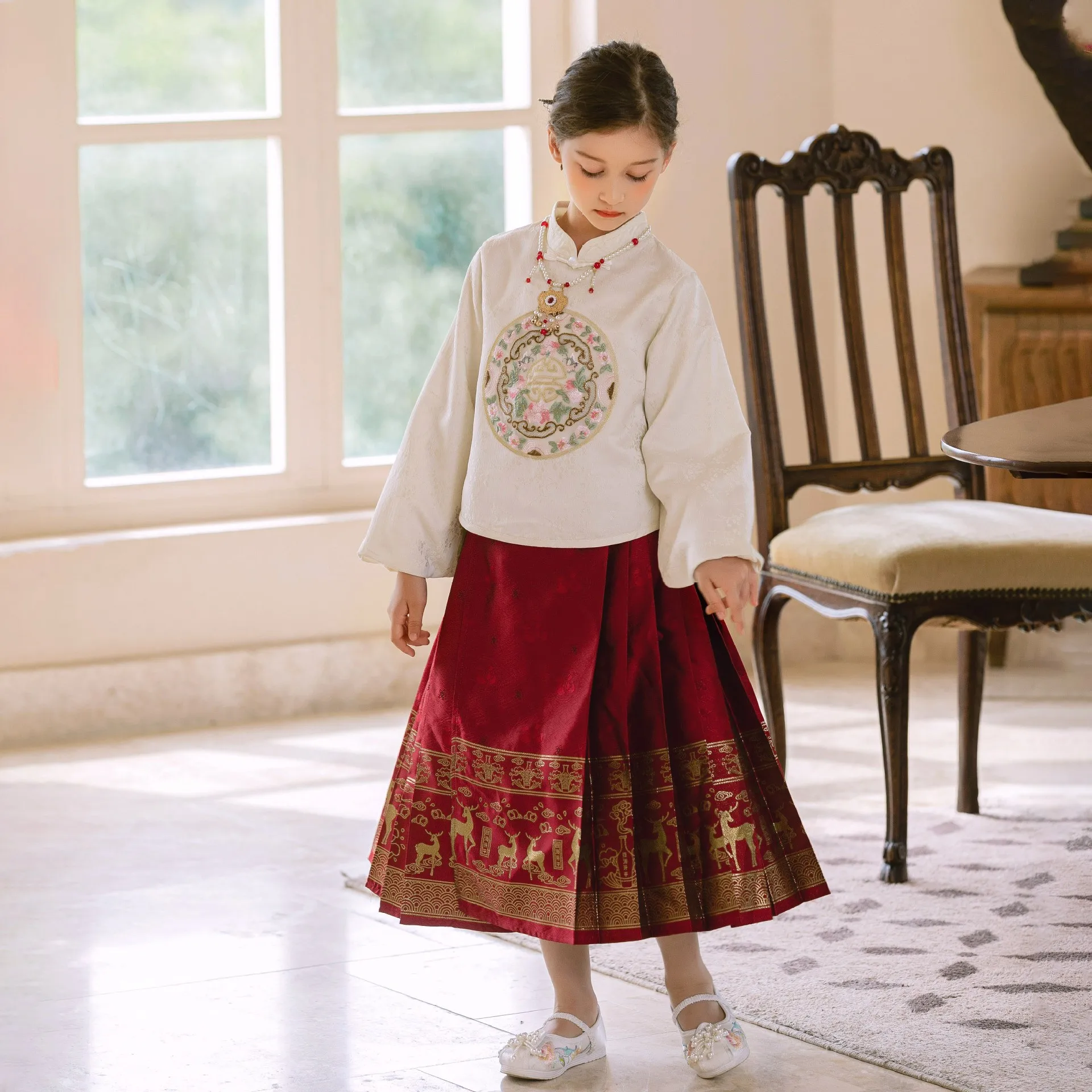 

Kids Hanfu Original Horse Face Skirt Ming Dynasty Girls Chinese Traditional Embroidered Skirt Spring New Horse Face Pony Skirt