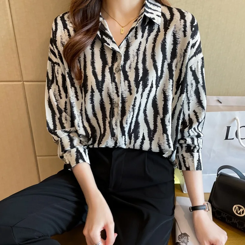 

Korean Elegant Turn Down Collar Long Sleeve Clothes Women Chiffon Blouse Office Lady Tops New Autumn Fashion Striped Shirt 29365