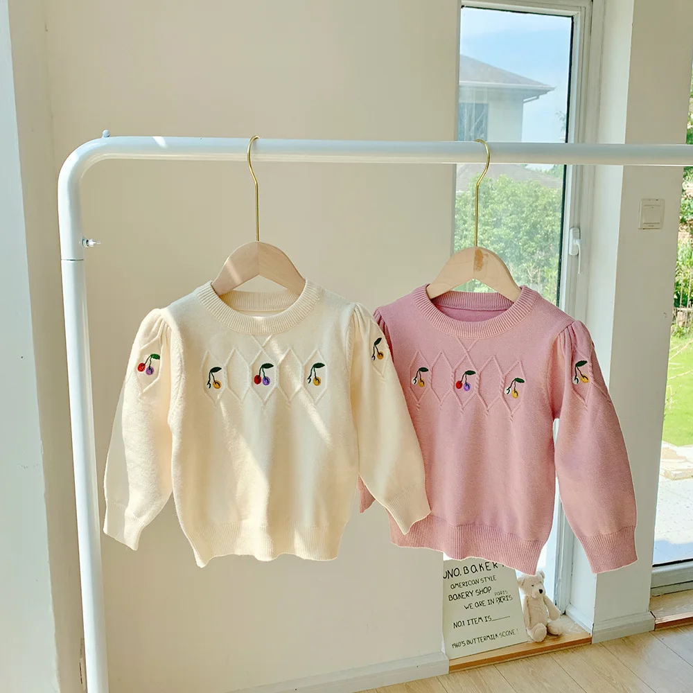 

Autumn New High-end Crewneck Sweater Pullover Children's Girl's Knitted Cherry Embroidered Outer Wear Top