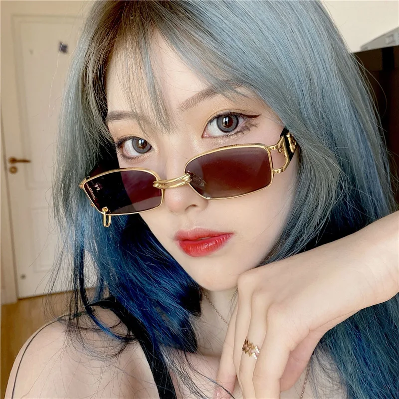 Fashion Trending Personality Sunglasses Luxury Double Nasal Bridge Design Rectangle Metal Frame Eyewear Women Men Glasses UV400
Fashion Trending Personality Sunglasses Luxury Double Nasal Bridge Design Rectangle Metal Frame Eyewear Women Men Glasses UV400
