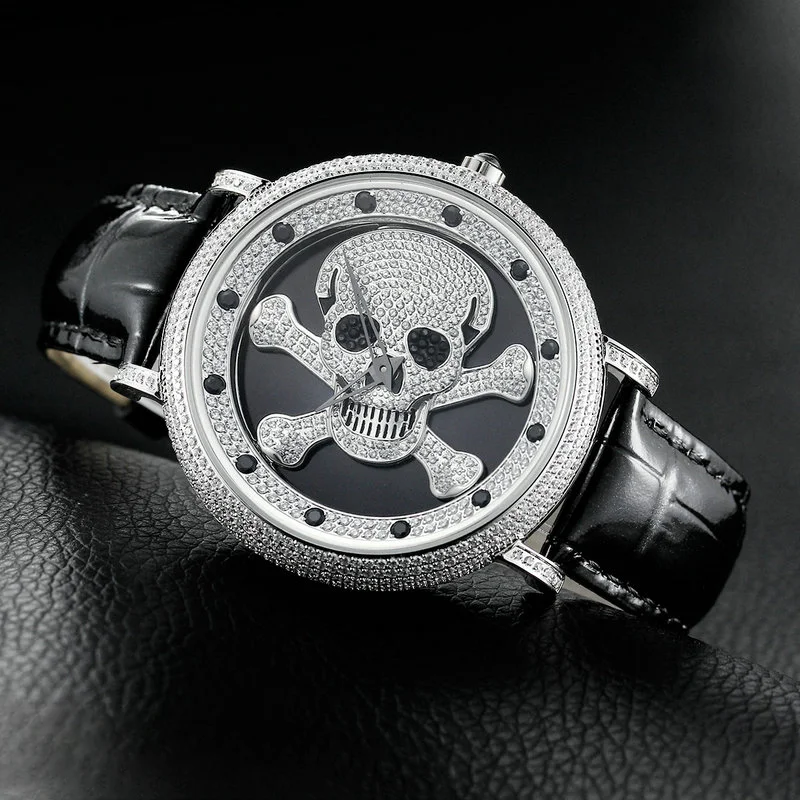 

High-End and Fashionable Watch Good Luck Comes Skull Star Inlaid Diamond Belt Large Dial Male and Female Better Luck