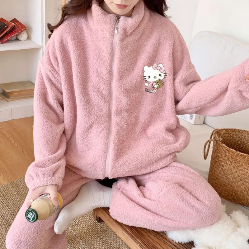 New Sanrios Pyjamas Kawaii Hello Kittys Kuromi My Melody Women's Winter Warm Embroidered Loungewear High Neck Zip Pyjama Set
New Sanrios Pyjamas Kawaii Hello Kittys Kuromi My Melody Women's Winter Warm Embroidered Loungewear High Neck Zip Pyjama Set