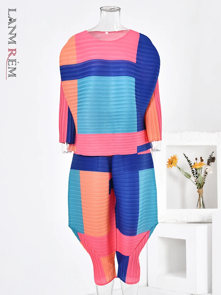 LANMREM Contrast Color Printed Pleated 2 Pieces Set Women Long Sleeves Tops High Waist Wide Leg Trousers 2024 Spring New 32D615
LANMREM Contrast Color Printed Pleated 2 Pieces Set Women Long Sleeves Tops High Waist Wide Leg Trousers 2024 Spring New 32D615